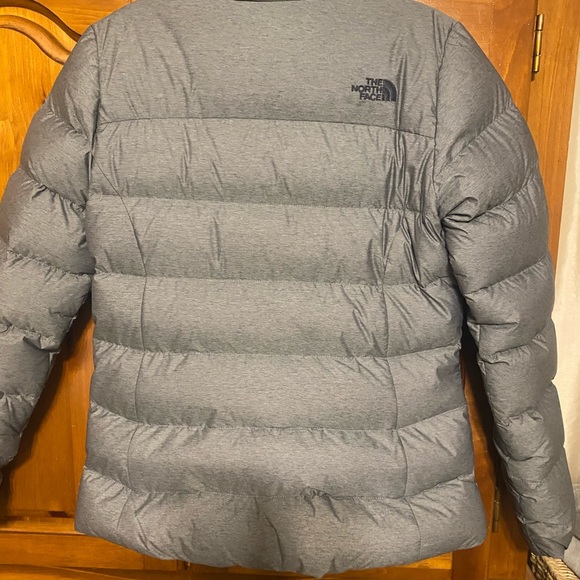 Women’s north face grey jacket new - Picture 2 of 7